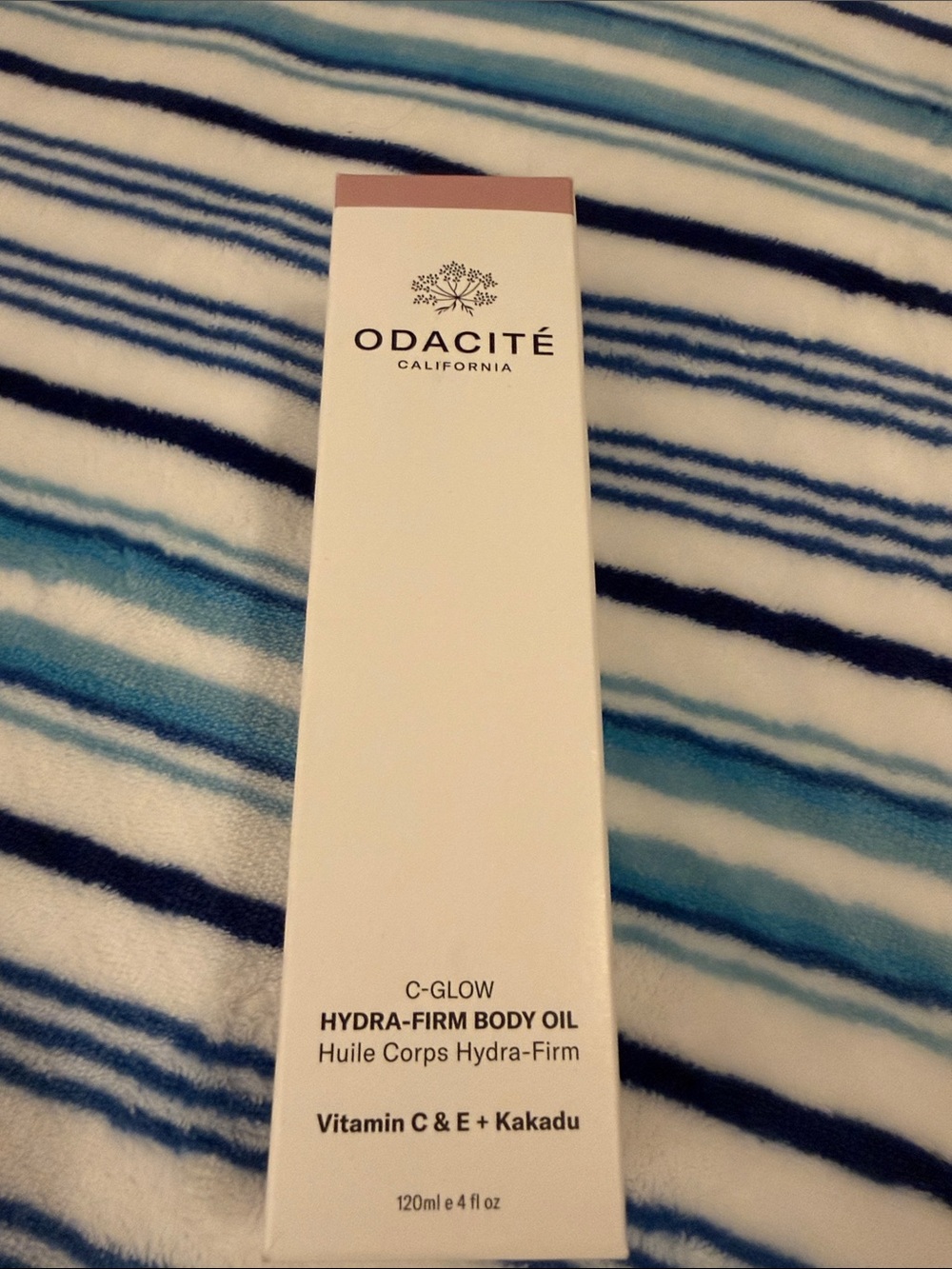 NWT Odacite Hydra-Firm Body Oil C-Glow Vitamin C & E + Kakadu- 4 oz - Picture 4 of 5